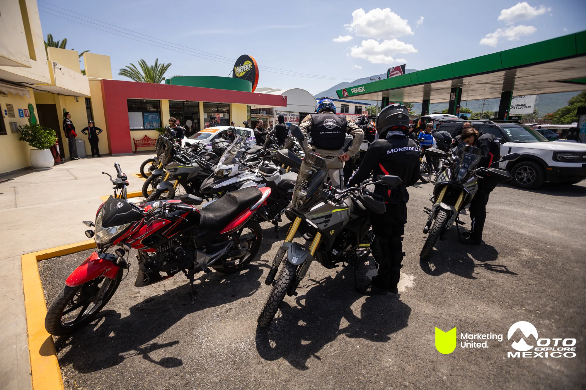 BENELLI TAXCO 1226