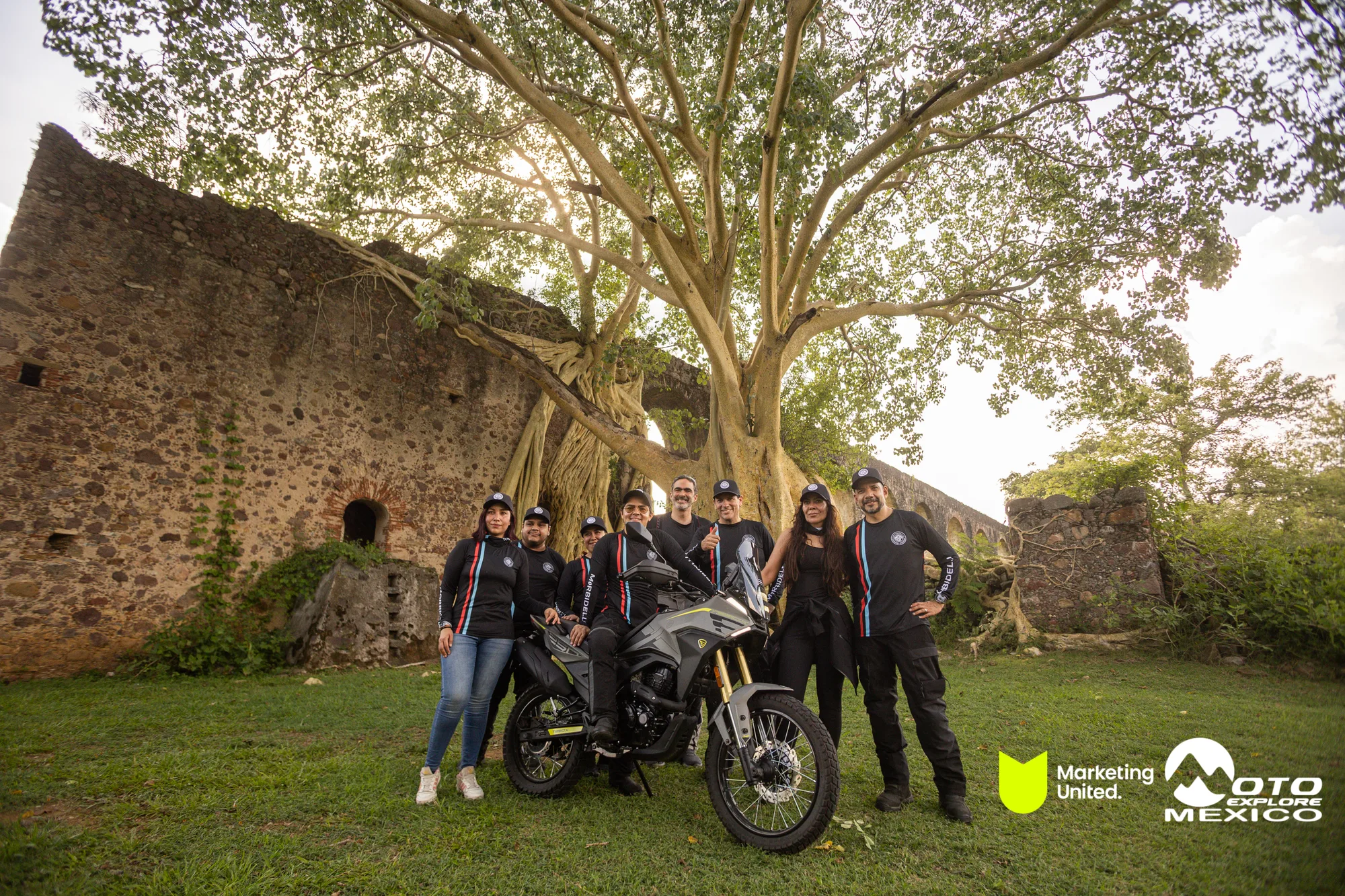 BENELLI TAXCO 1270