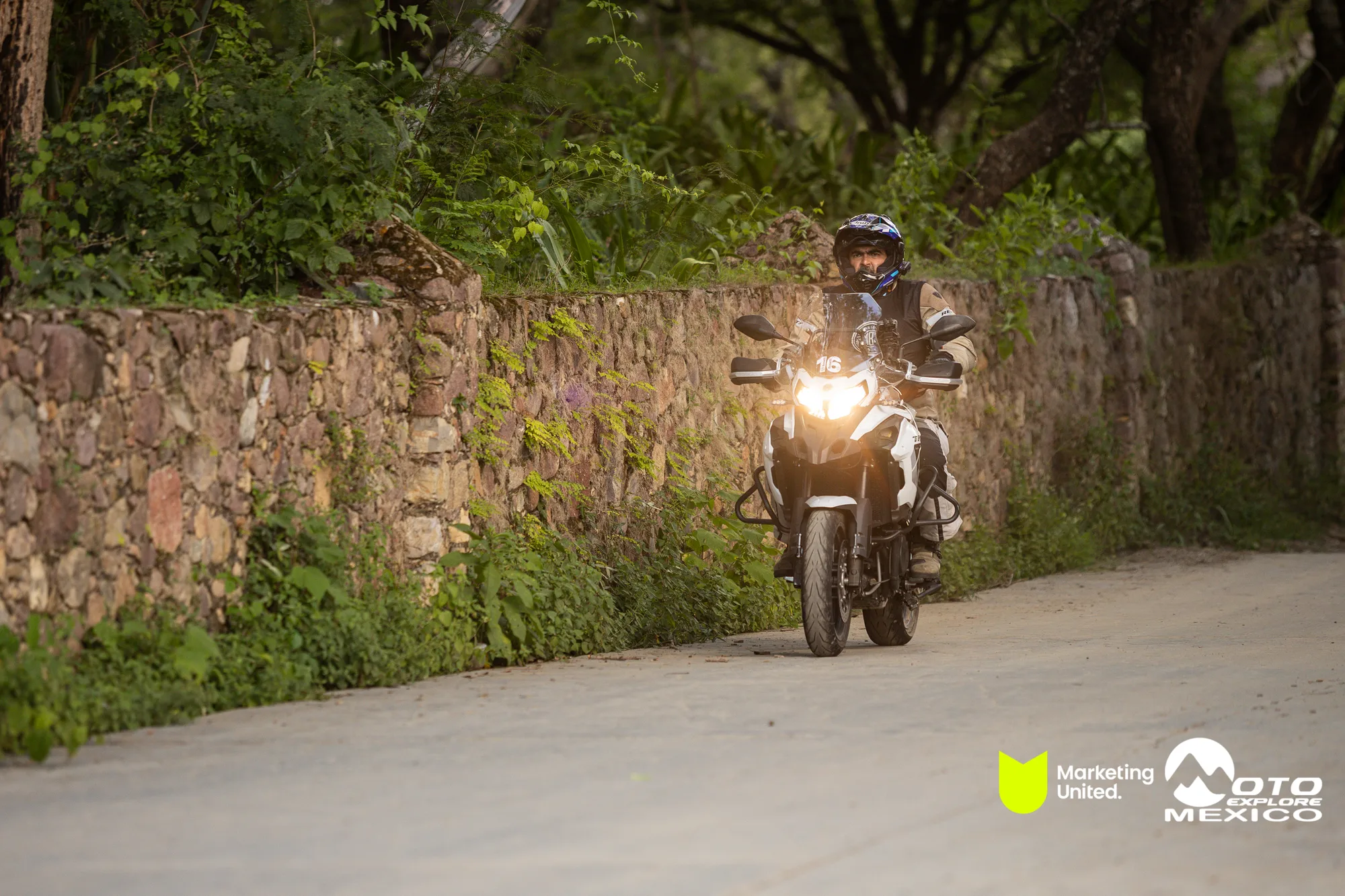 BENELLI TAXCO 1322