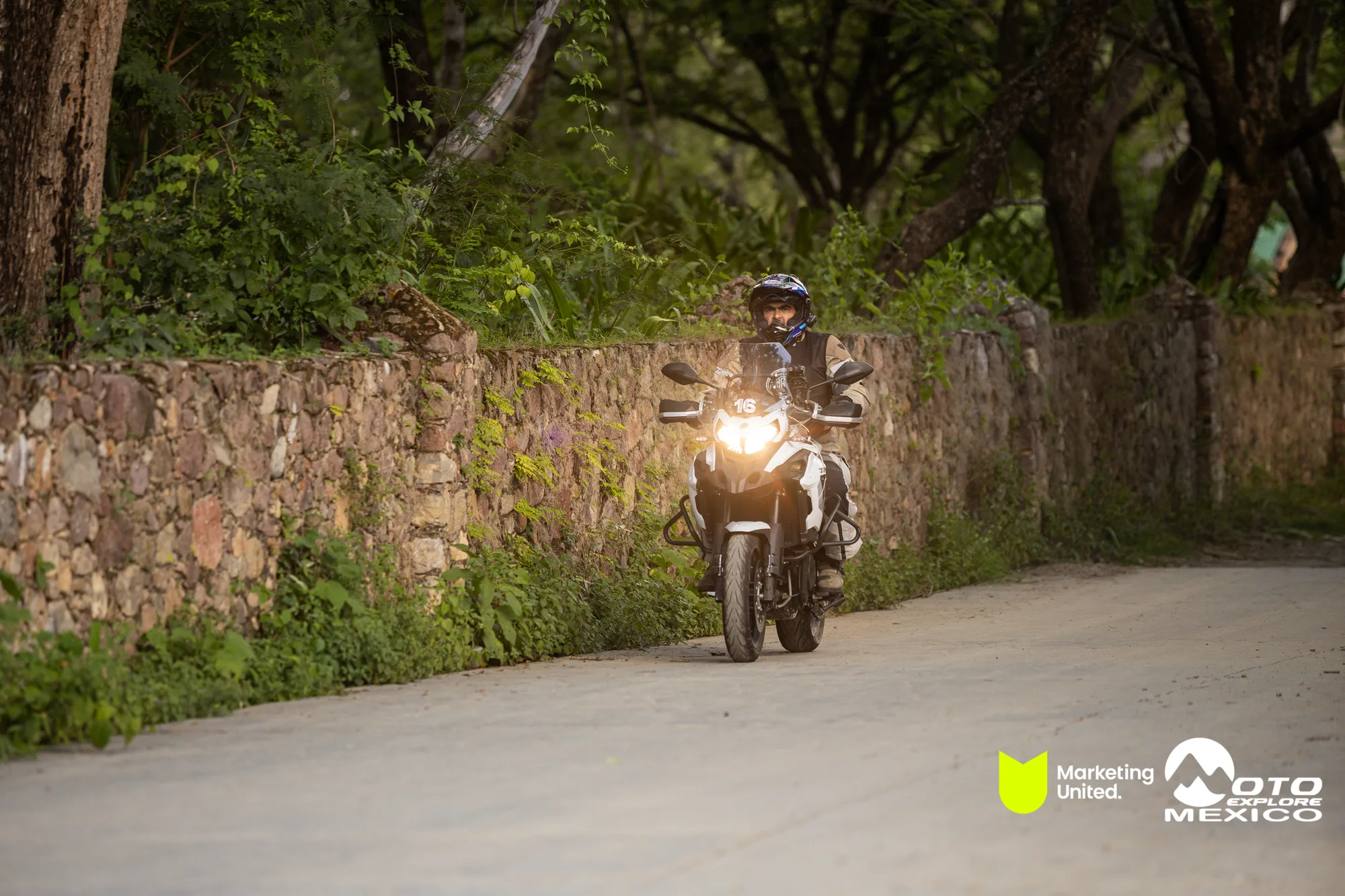 BENELLI TAXCO 1323