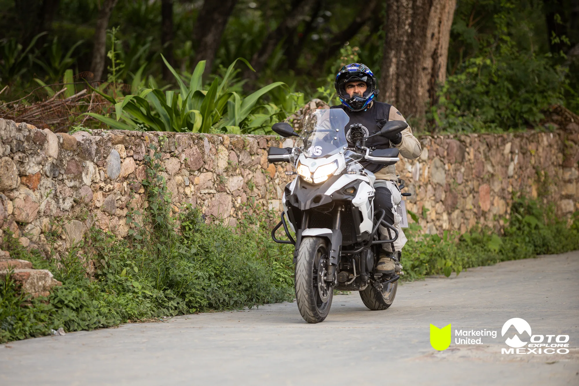 BENELLI TAXCO 1325