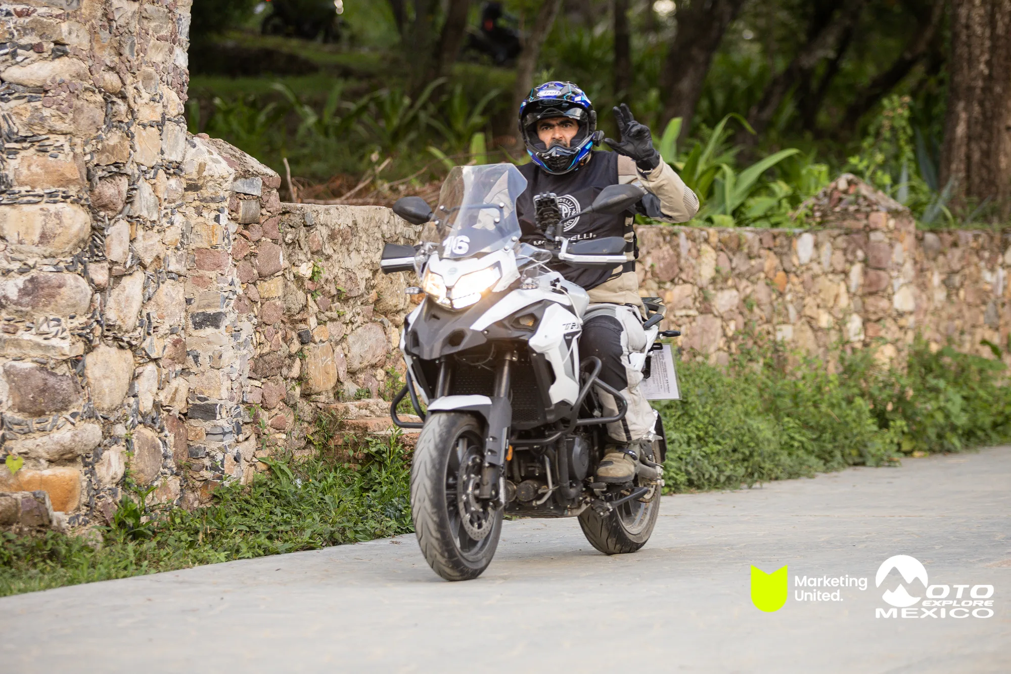 BENELLI TAXCO 1326