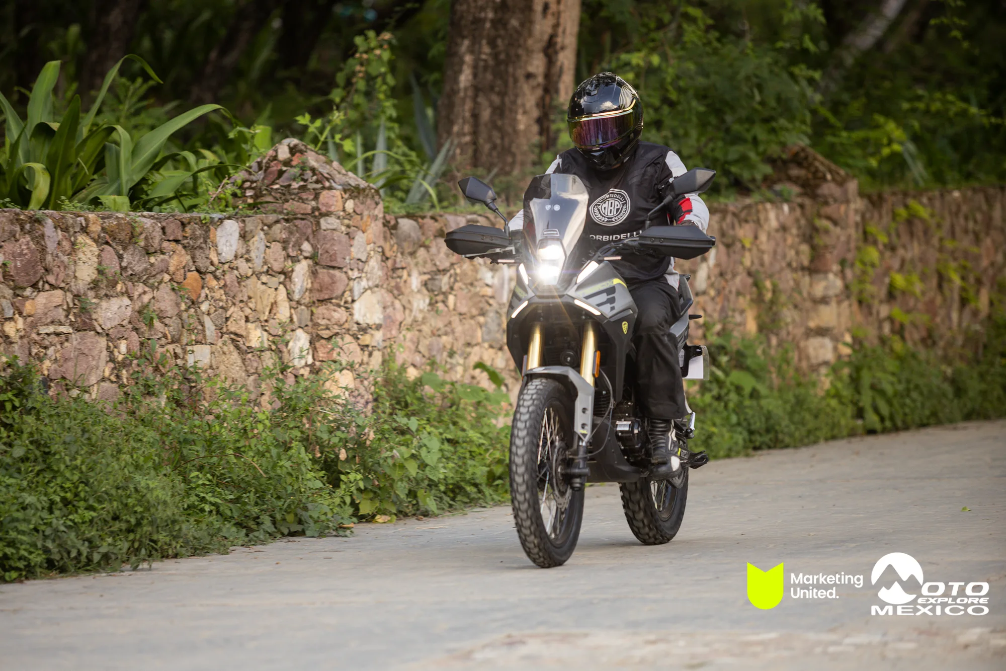 BENELLI TAXCO 1346