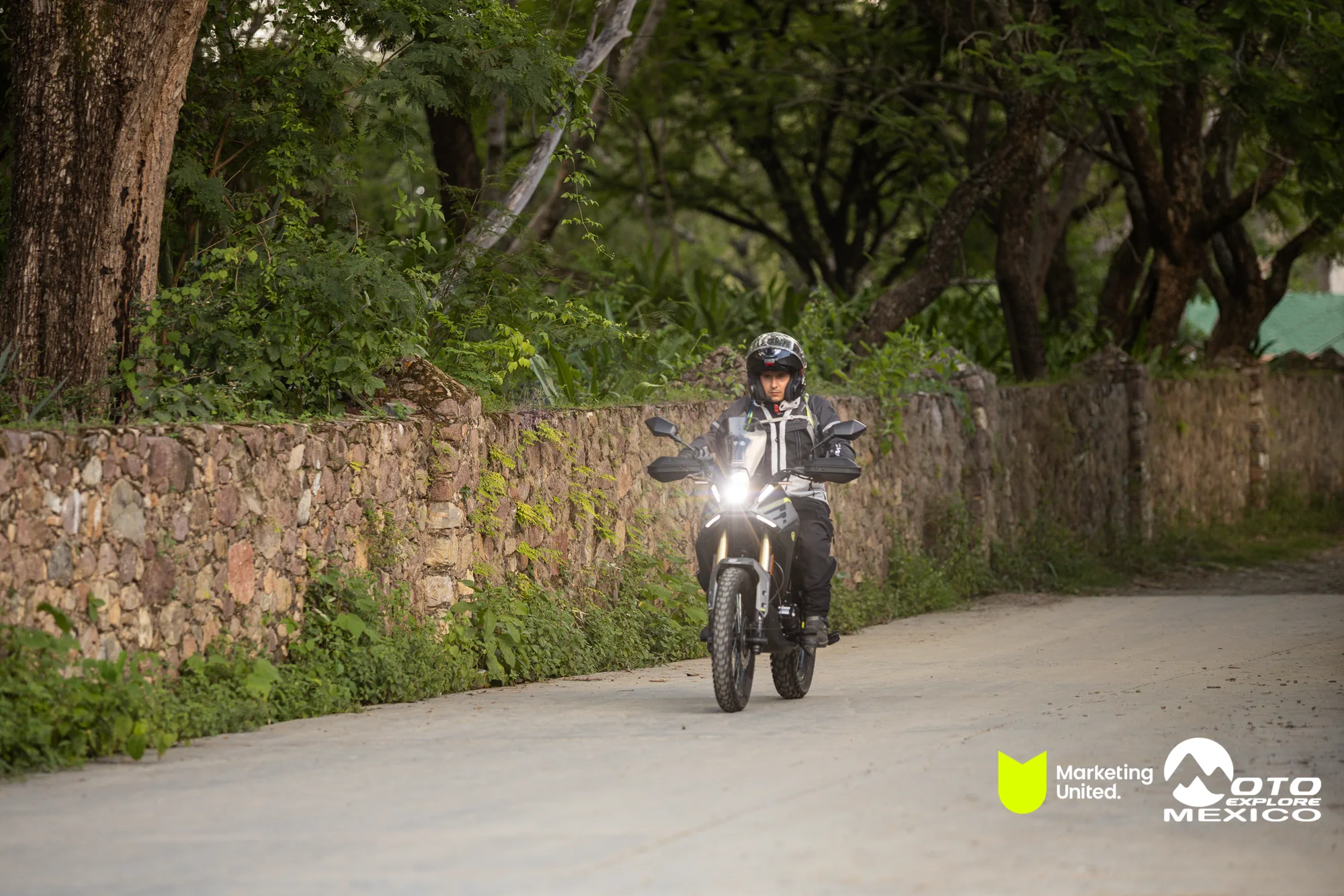 BENELLI TAXCO 1349