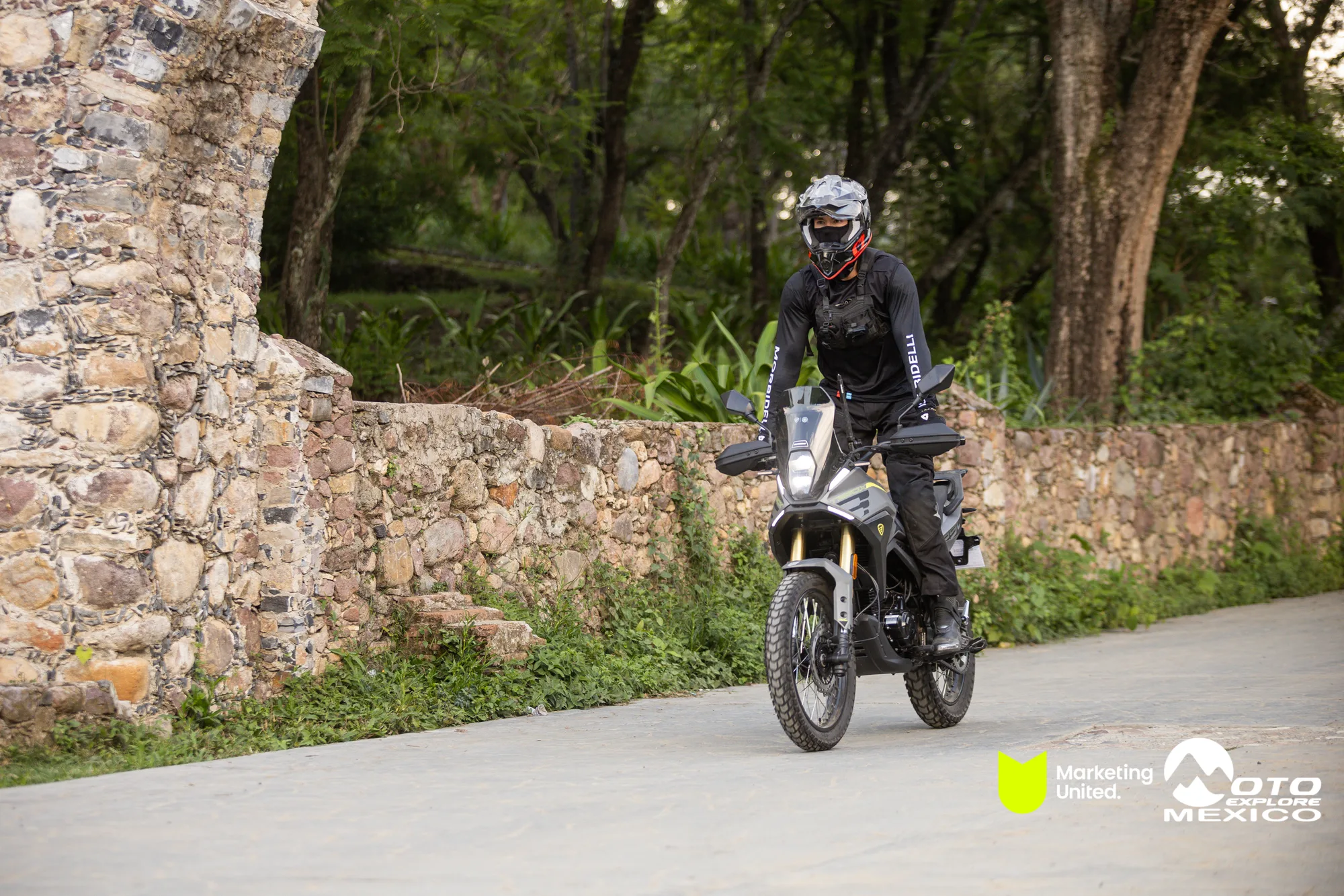 BENELLI TAXCO 1361