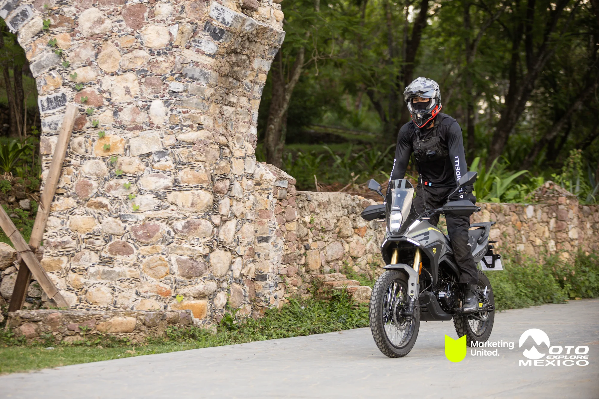 BENELLI TAXCO 1362