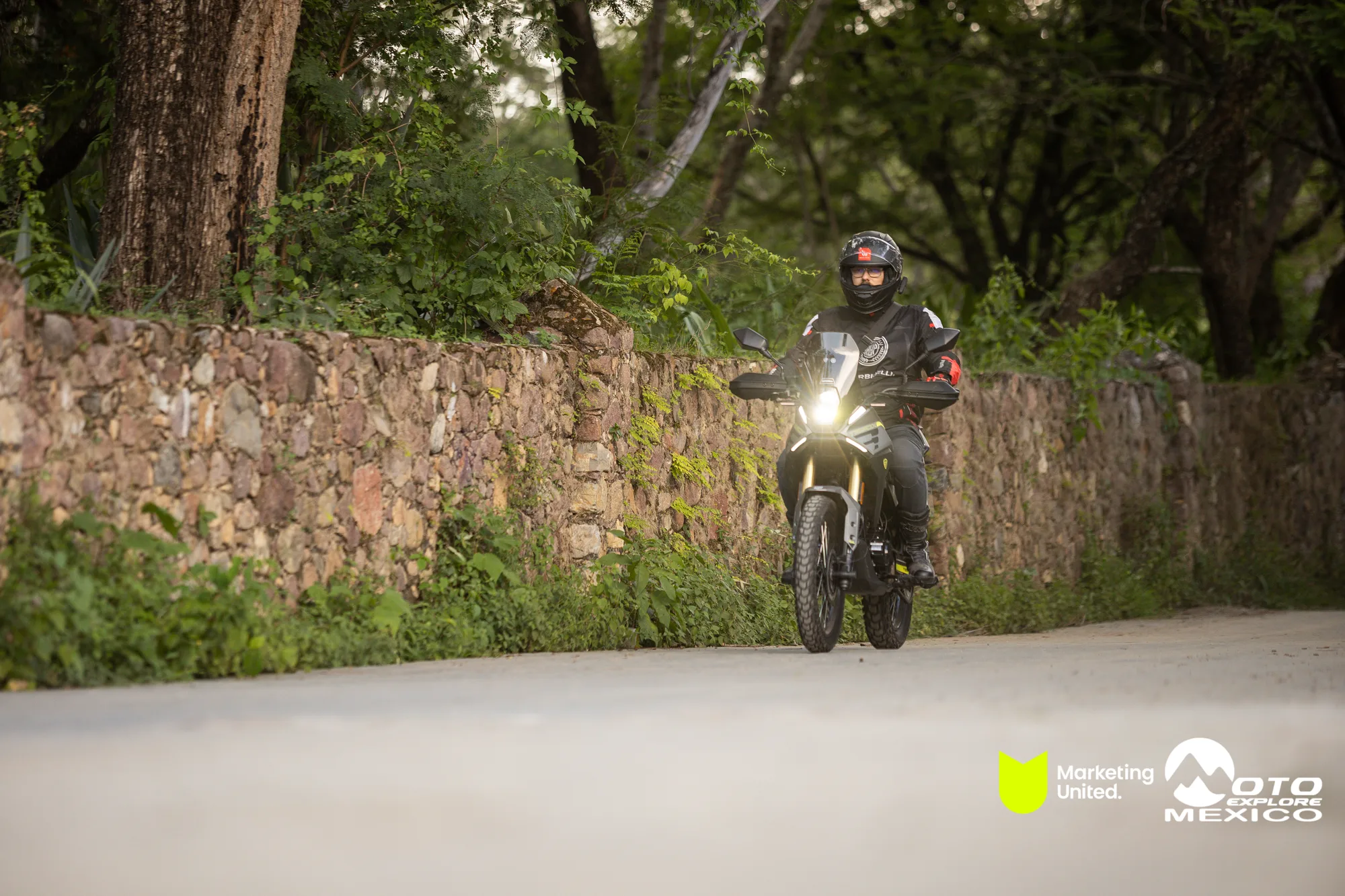 BENELLI TAXCO 1363