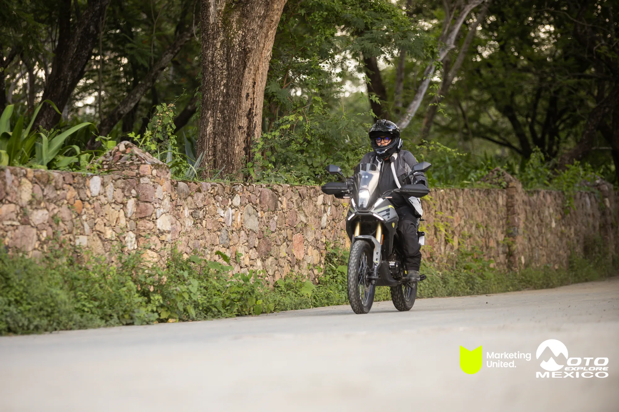 BENELLI TAXCO 1369