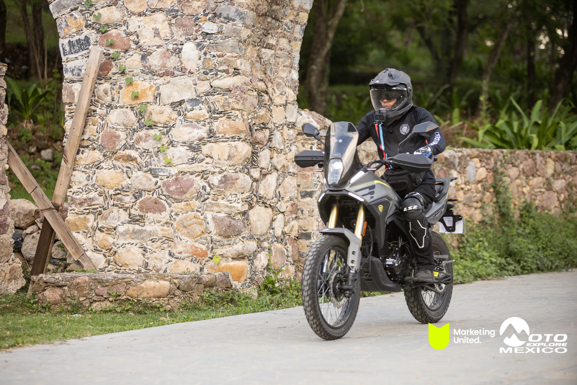 BENELLI TAXCO 1373