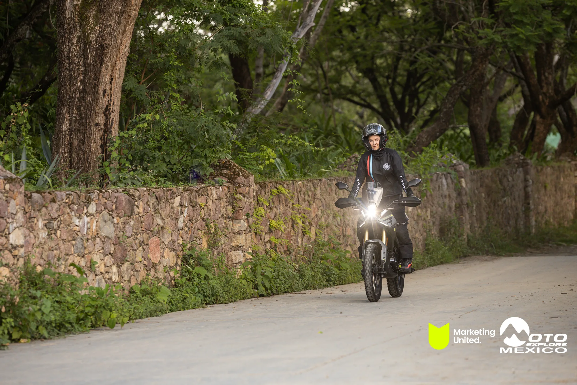 BENELLI TAXCO 1374