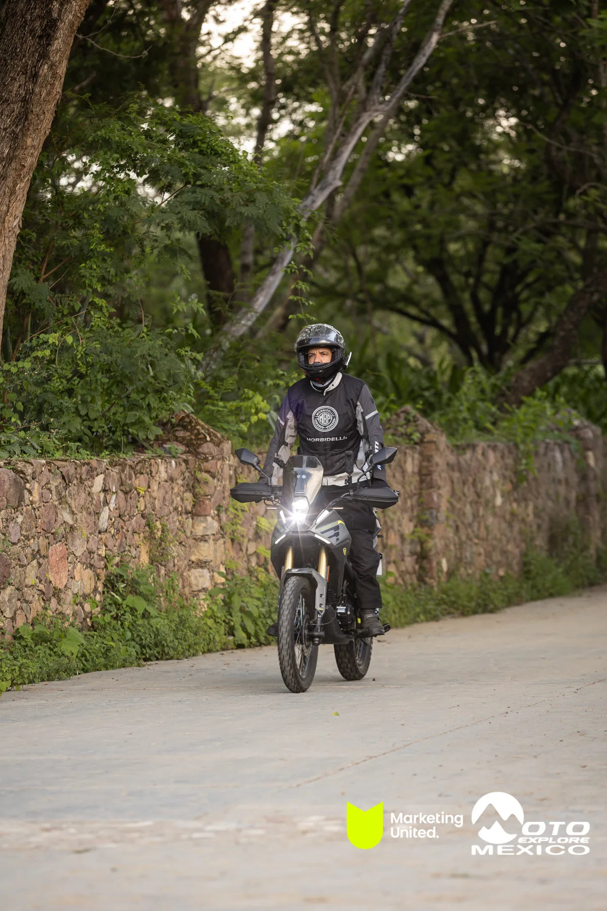 BENELLI TAXCO 1379