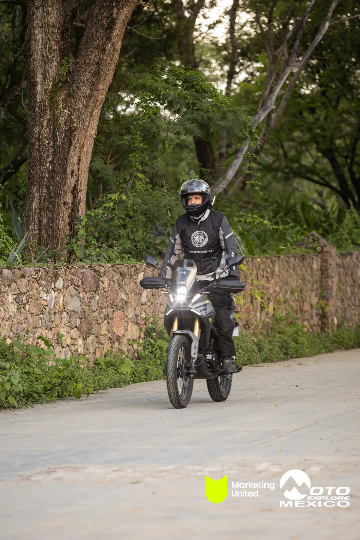 BENELLI TAXCO 1380