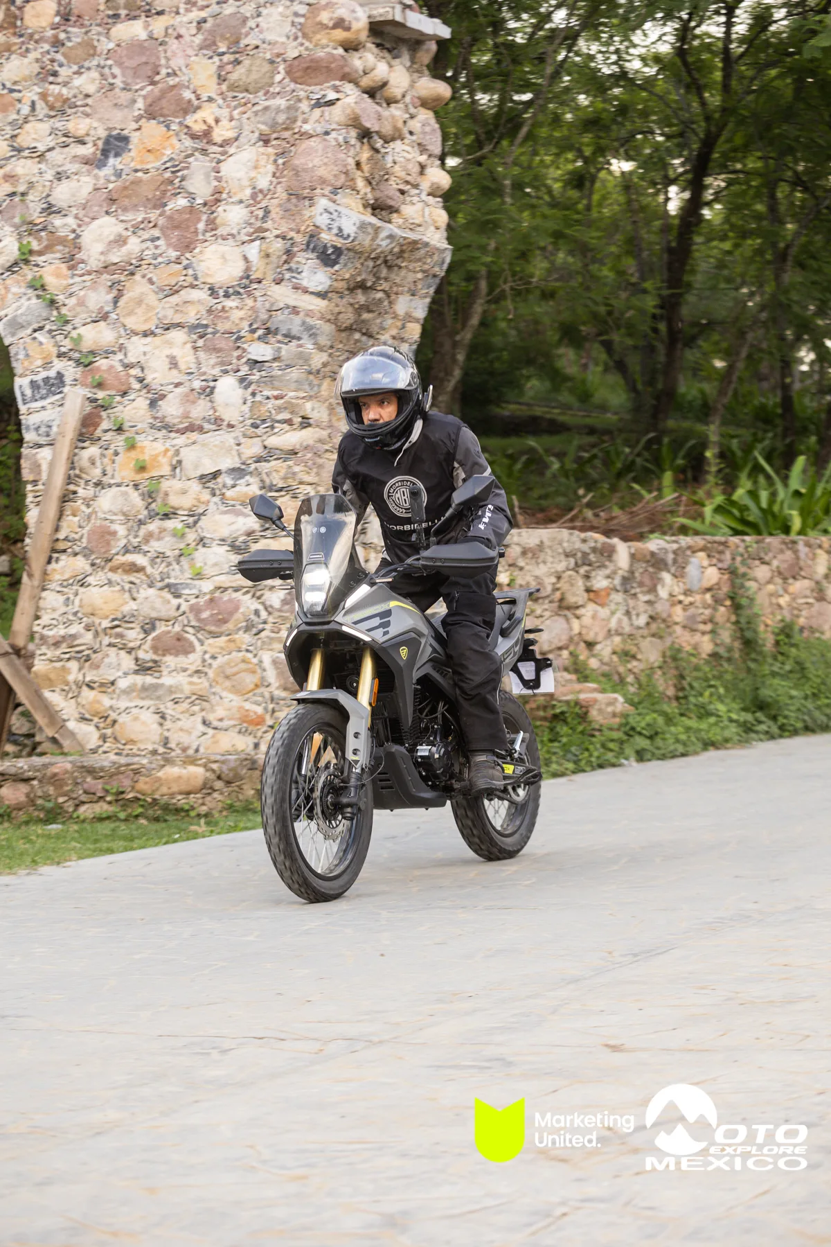 BENELLI TAXCO 1382