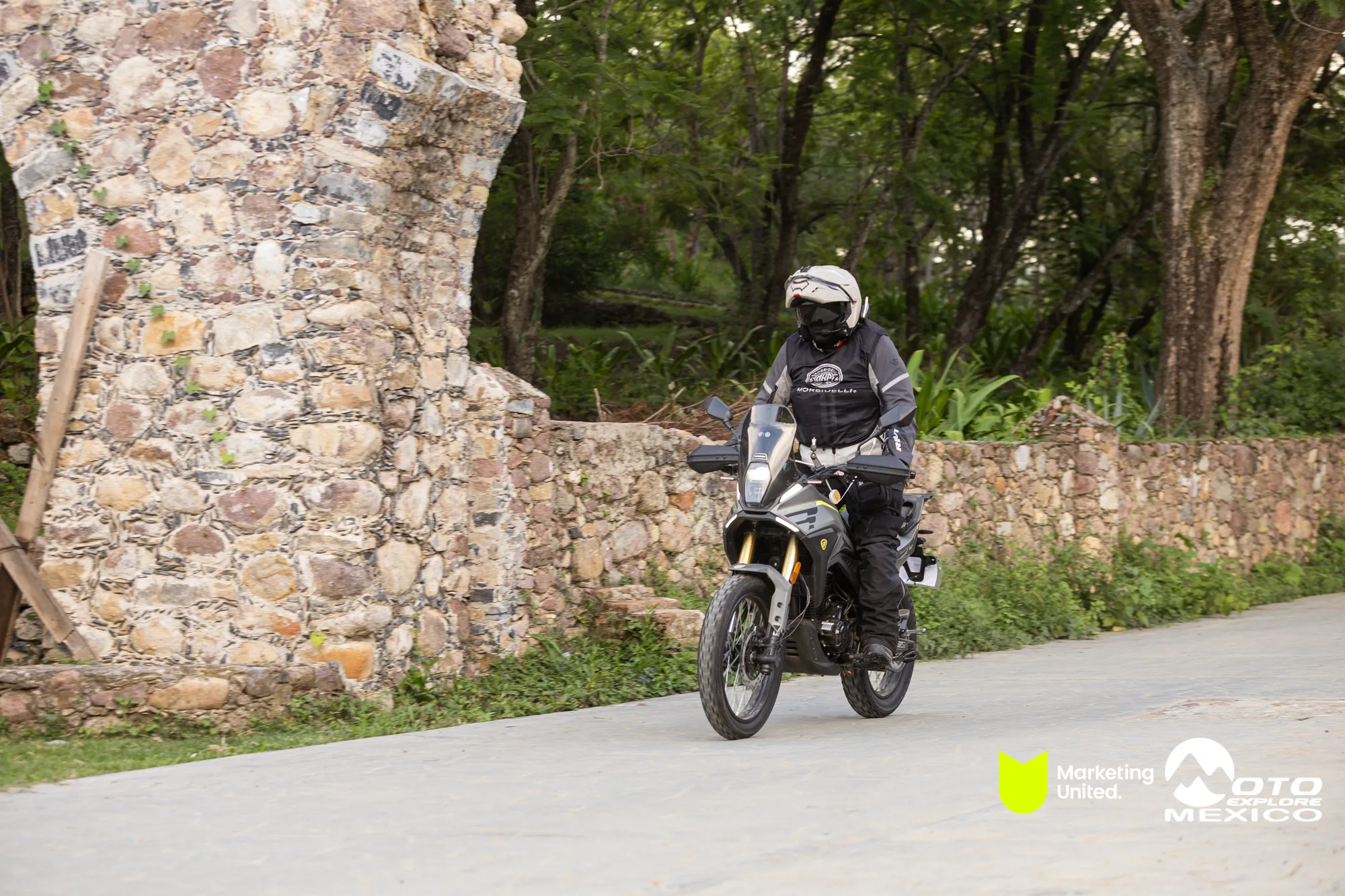 BENELLI TAXCO 1384