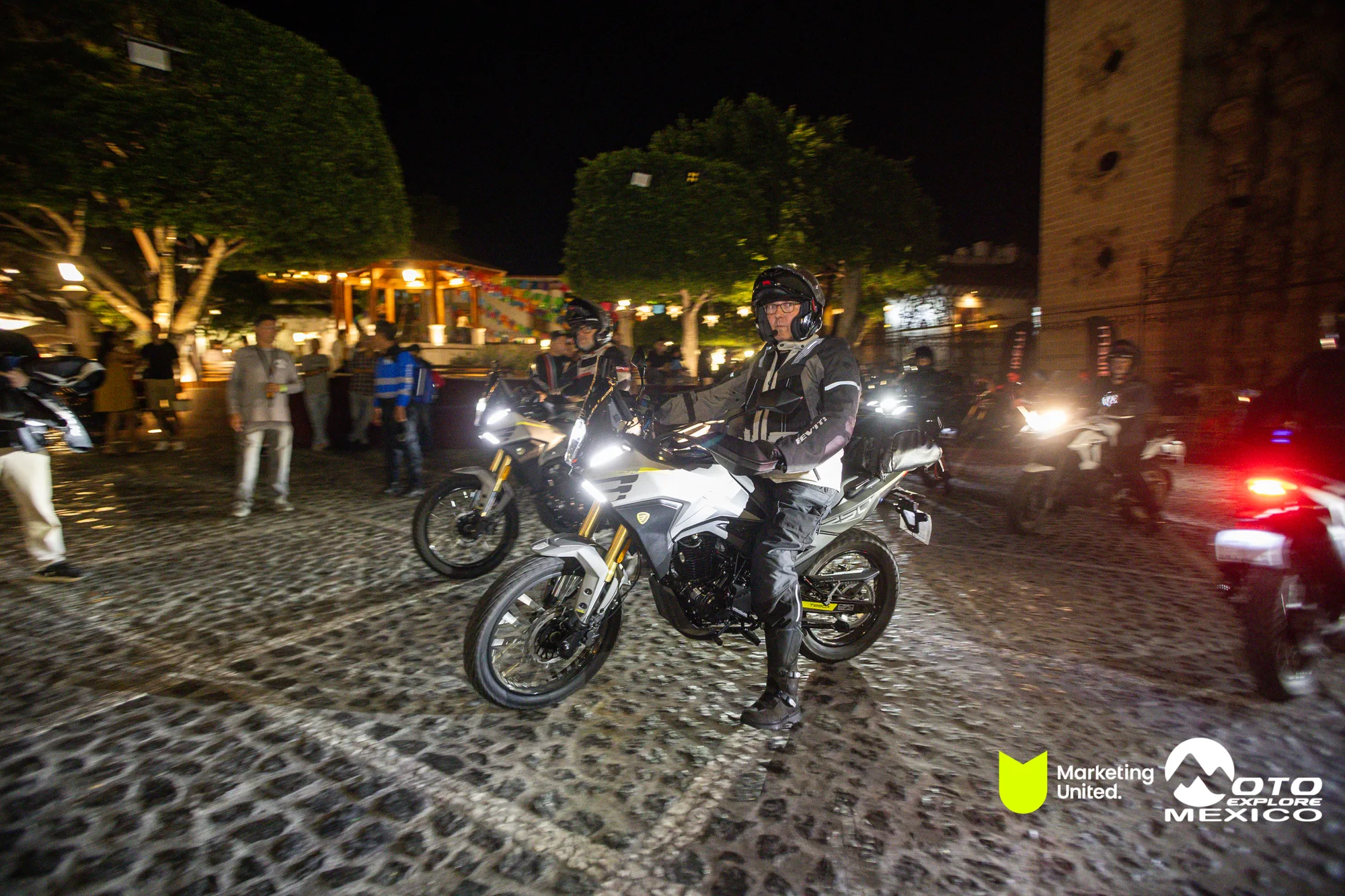 BENELLI TAXCO 1549
