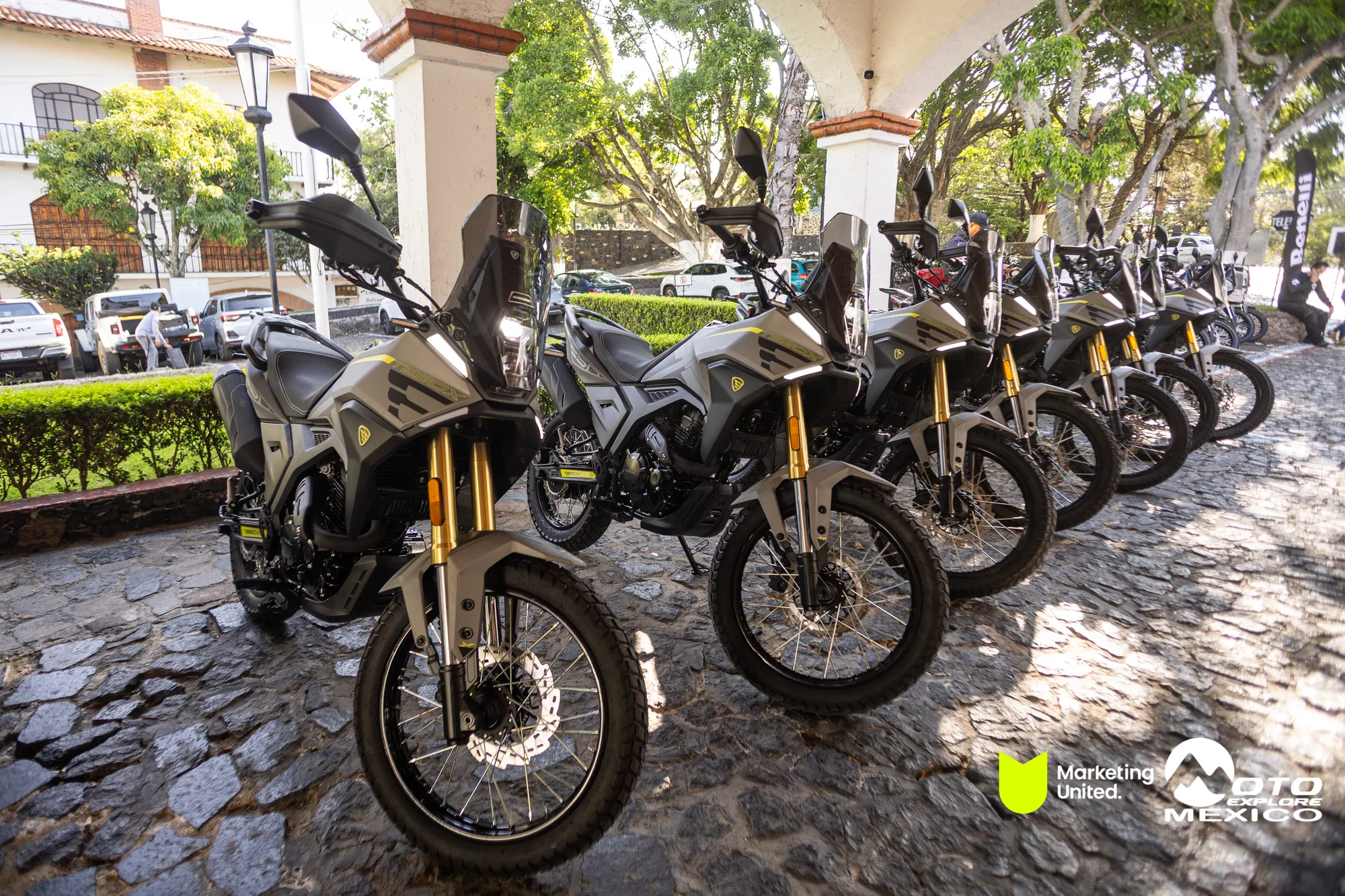 BENELLI TAXCO 777