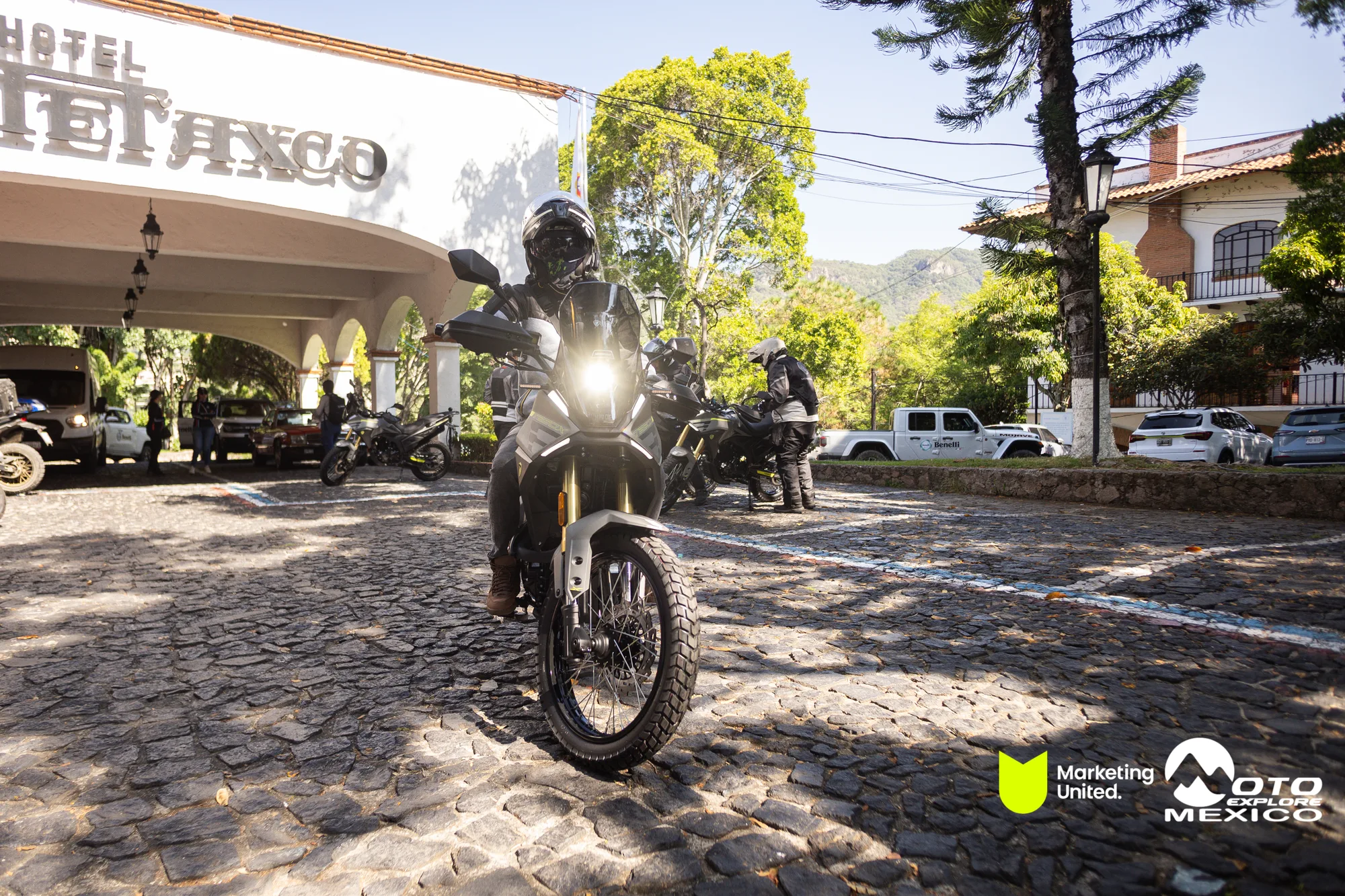 BENELLI TAXCO 892