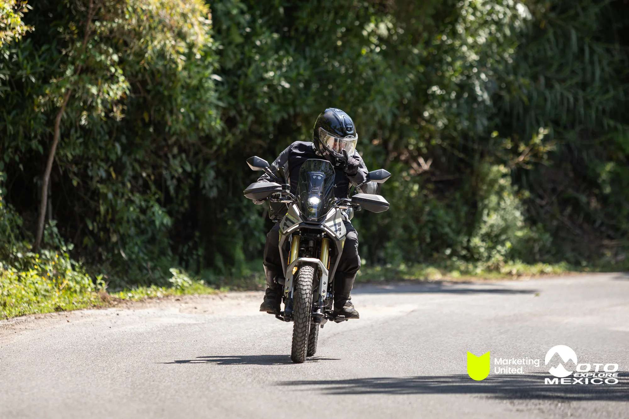 BENELLI TAXCO 948