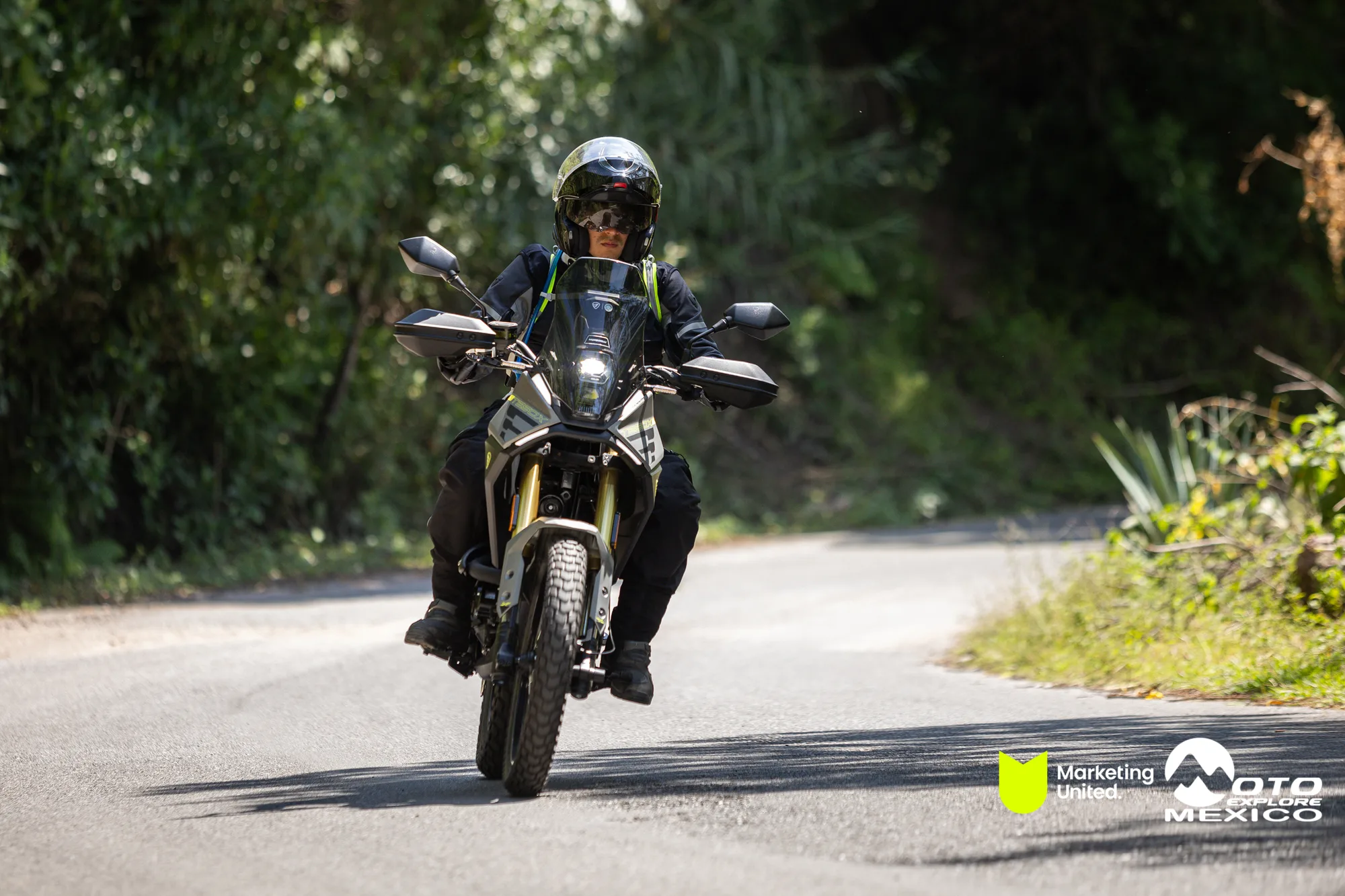 BENELLI TAXCO 958